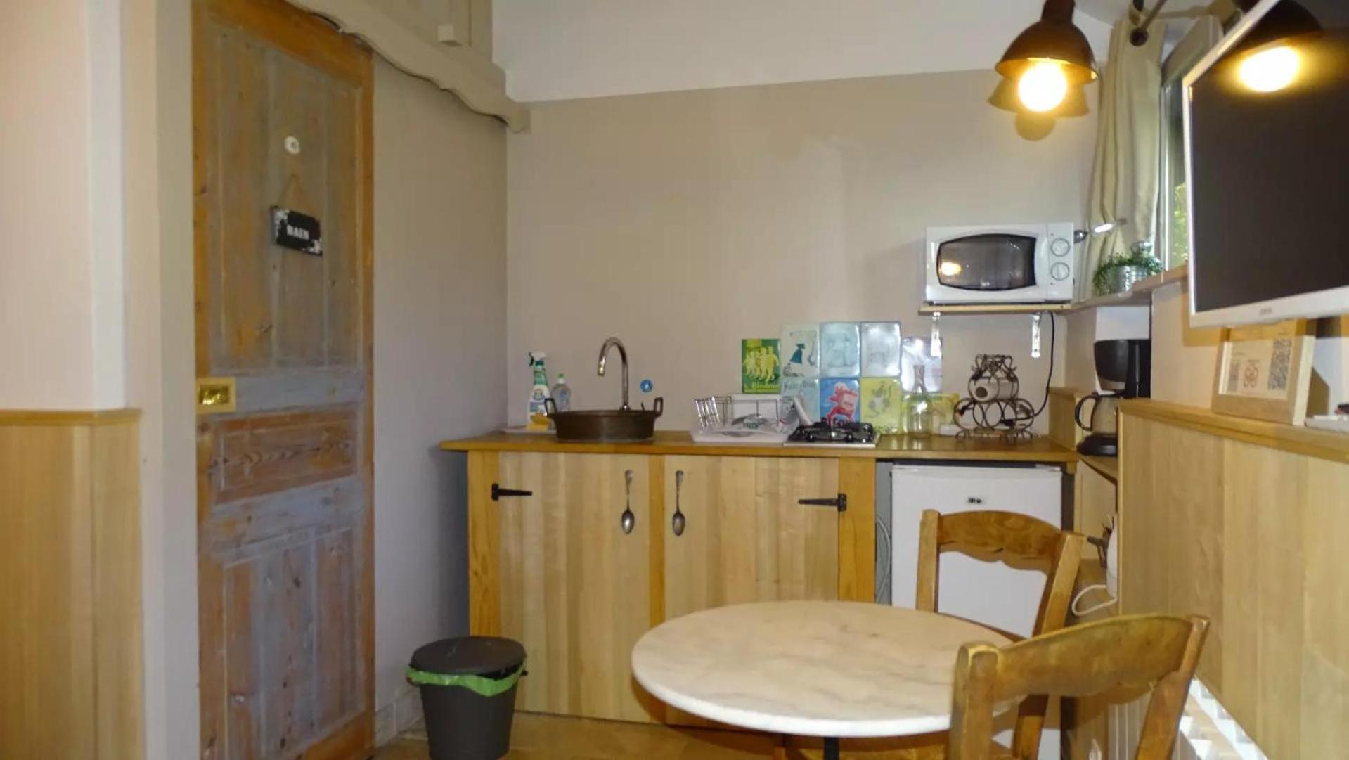 Gasthof D'hotes La Combe De Redoles